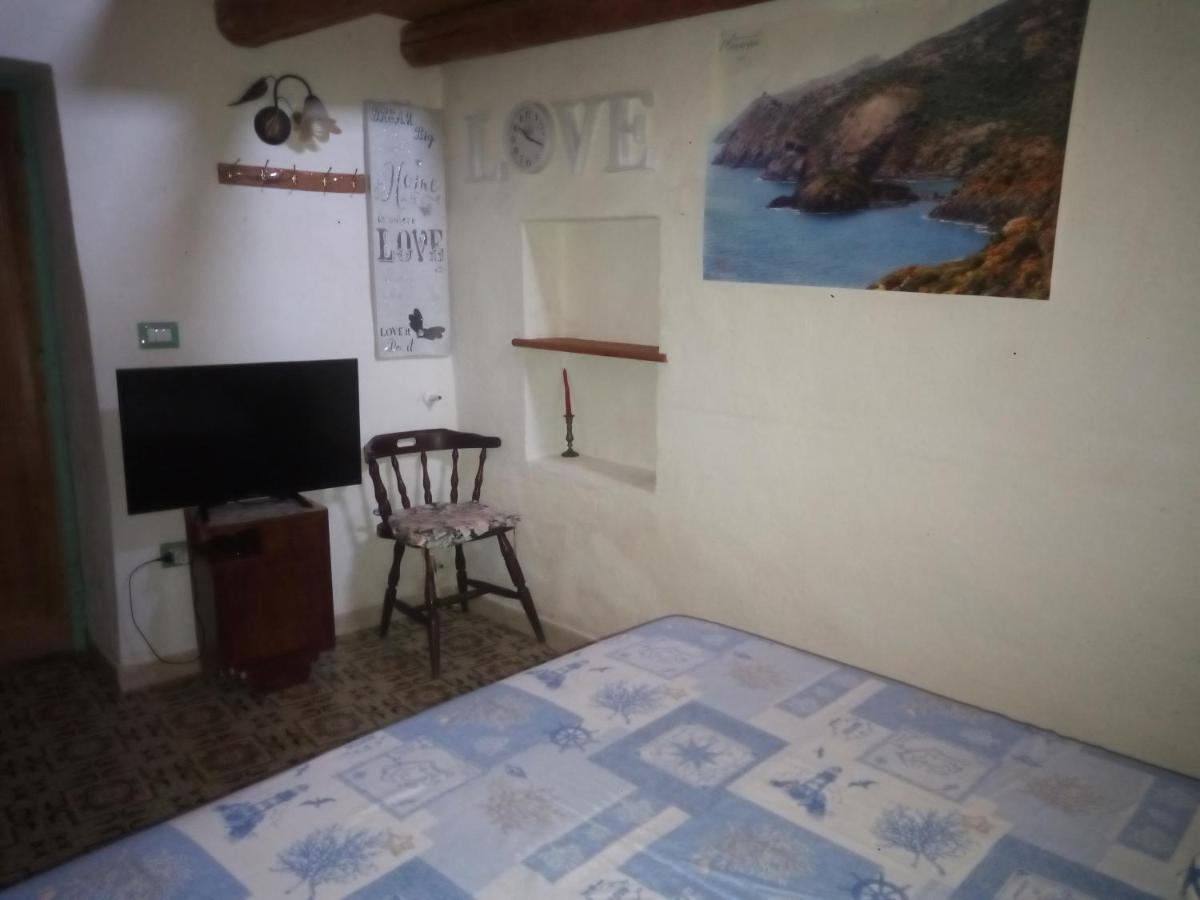 Sardinia Eco Vegan House Bed and Breakfast Zeddiani Exteriör bild
