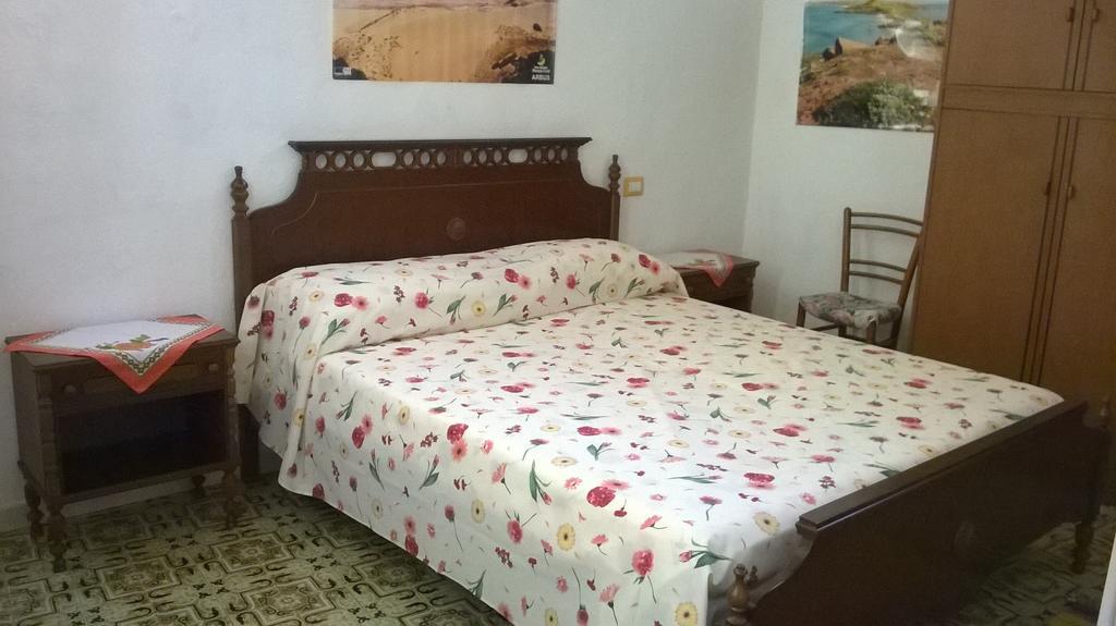 Sardinia Eco Vegan House Bed and Breakfast Zeddiani Exteriör bild
