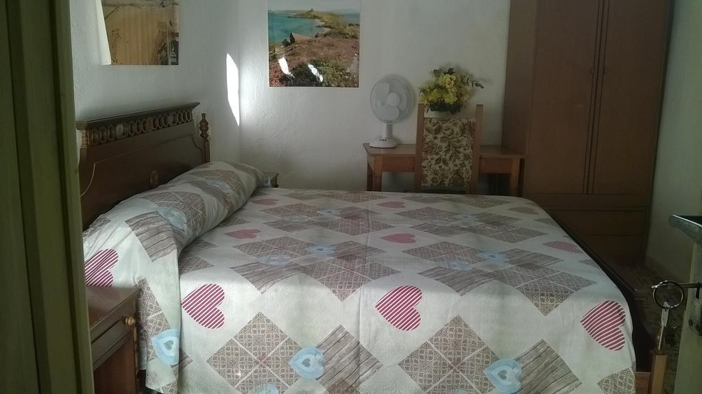 Sardinia Eco Vegan House Bed and Breakfast Zeddiani Exteriör bild